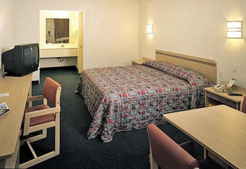 Oyo Hotel Tulsa Ok, I-44 Kültér fotó